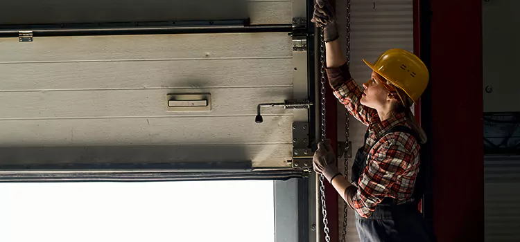 Addressing Common Garage Door Stoppage Issues in Boardman, OH